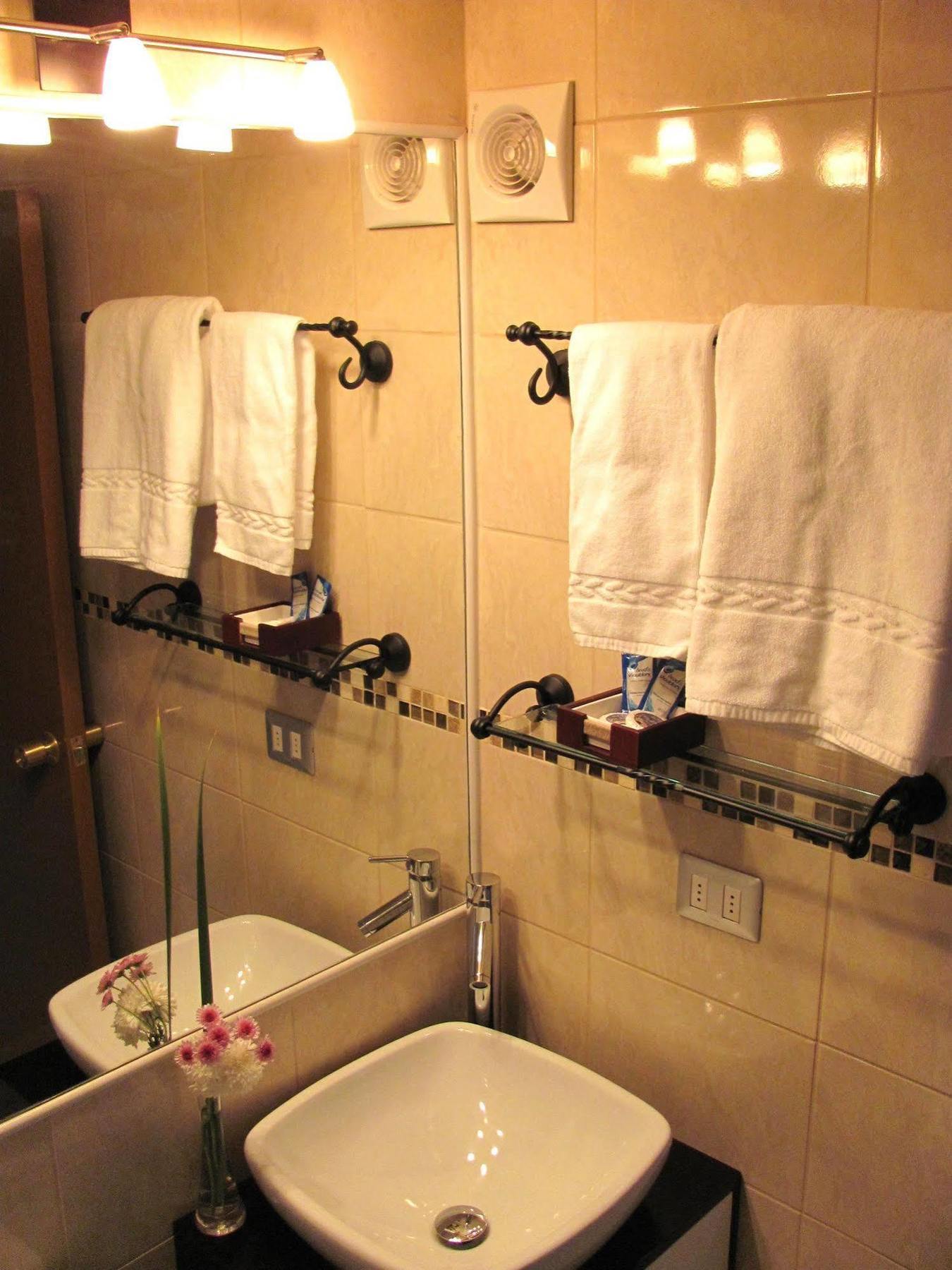 Hotel Baviera Parral Exteriör bild